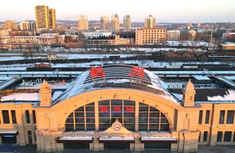 義烏市到鶴崗物流專線-設(shè)備運輸專線「高效準(zhǔn)時」